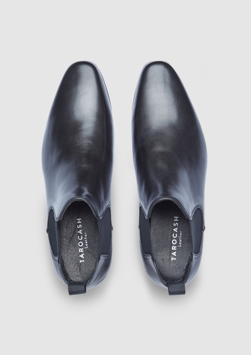 Black New Acton Gusset Boot