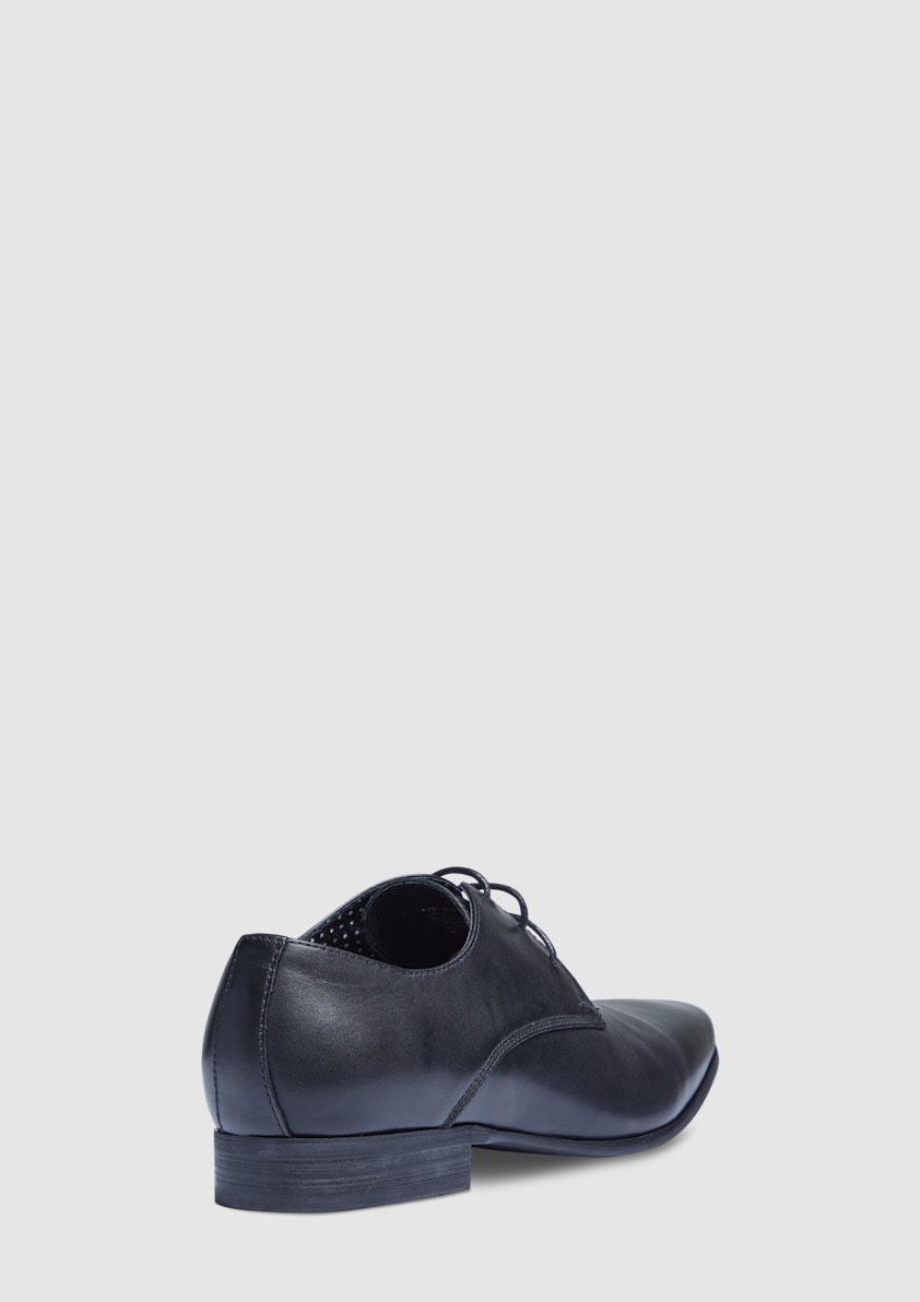 Jonah Dress Shoe