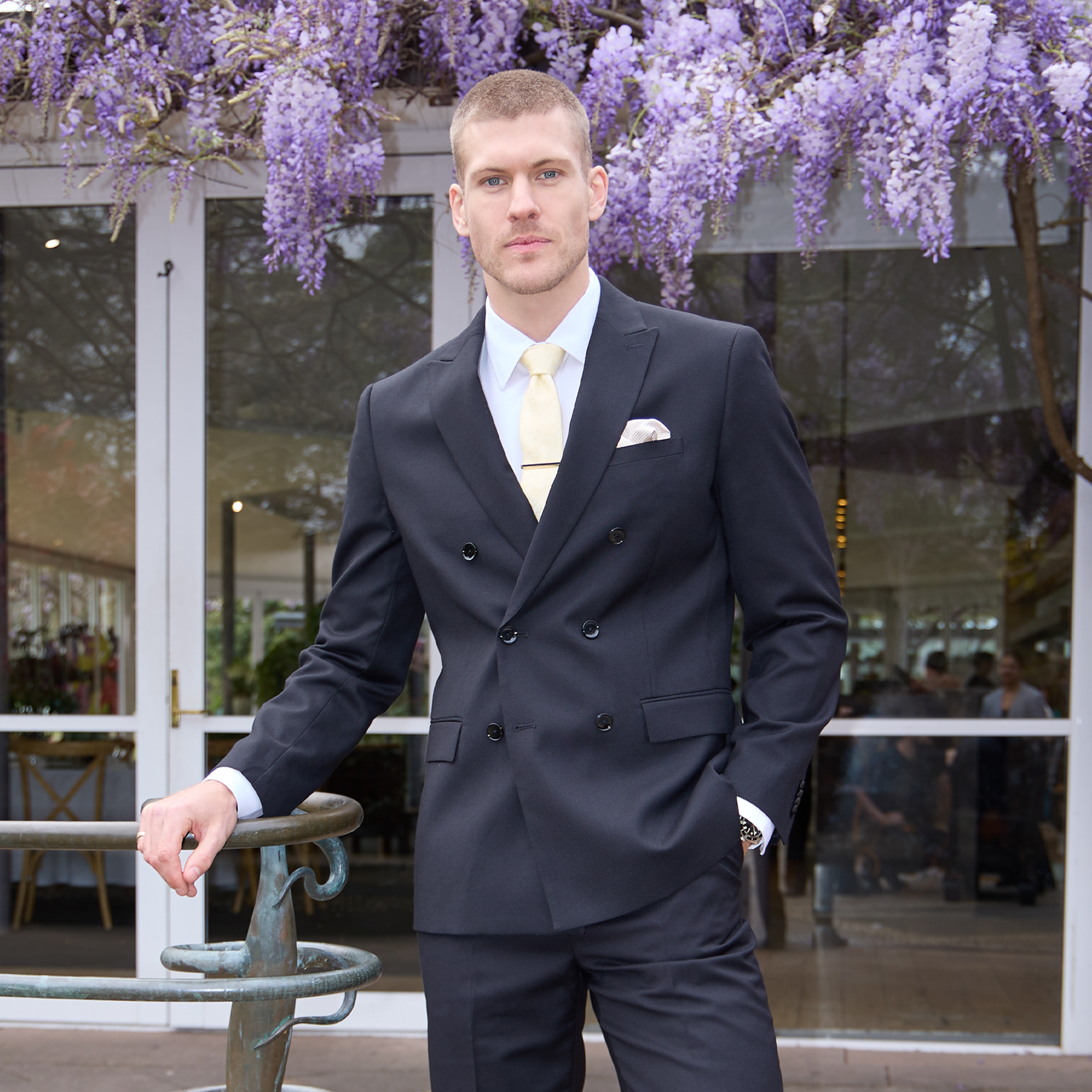  FORMAL KEPT SHARP