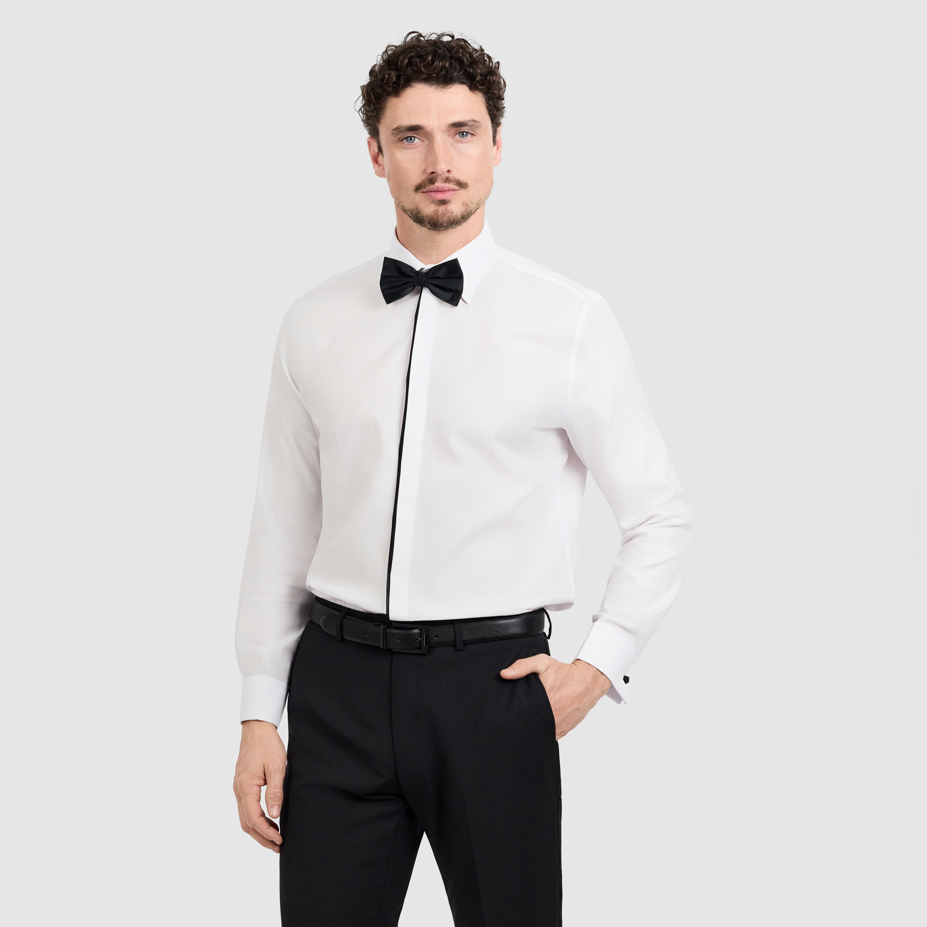  Monarch Tuxedo
