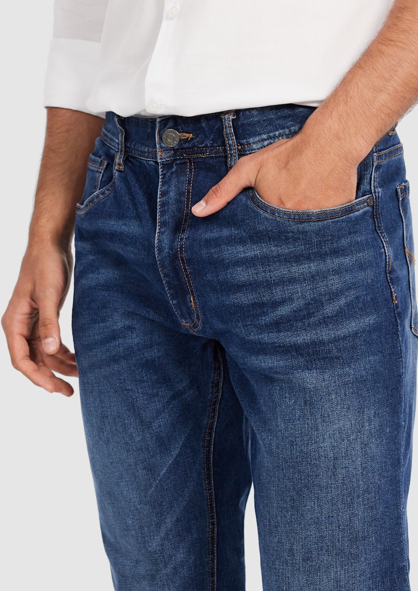 Mid Blue Maxton Straight Stretch Jean