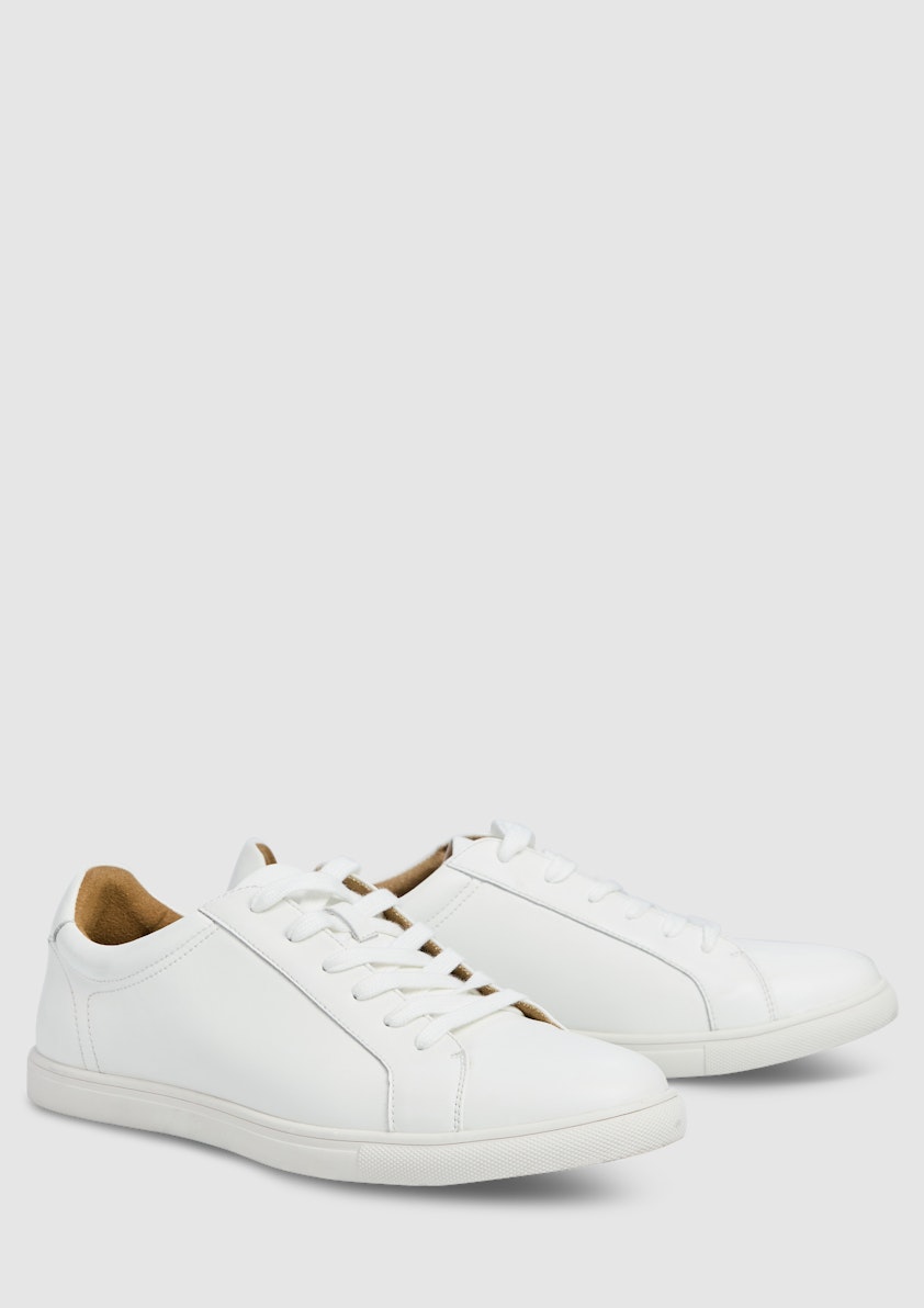 Buck Sneaker