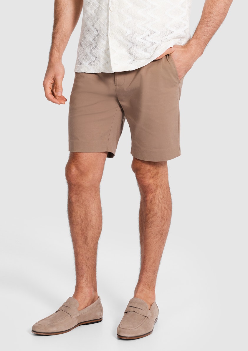 Blade Stretch Short