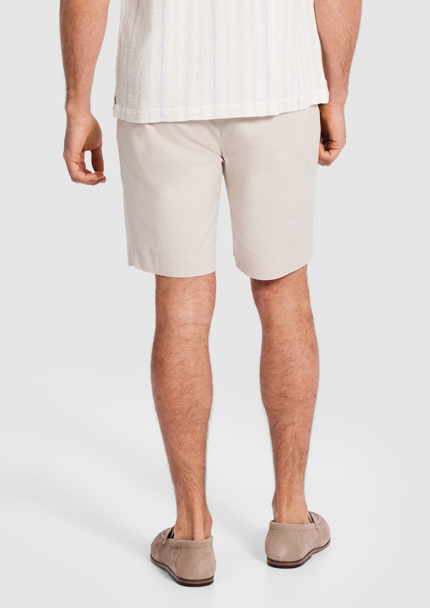 Blade Stretch Short
