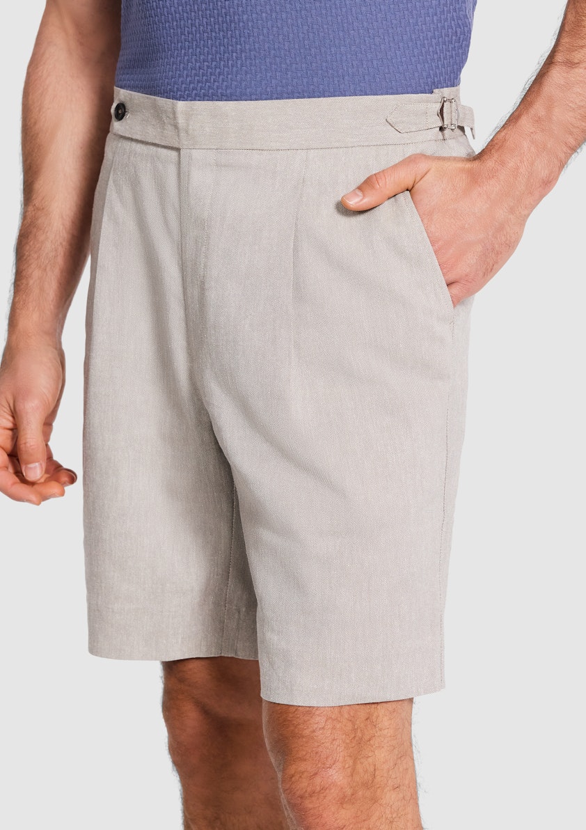 Marvel Pleat Linen Short