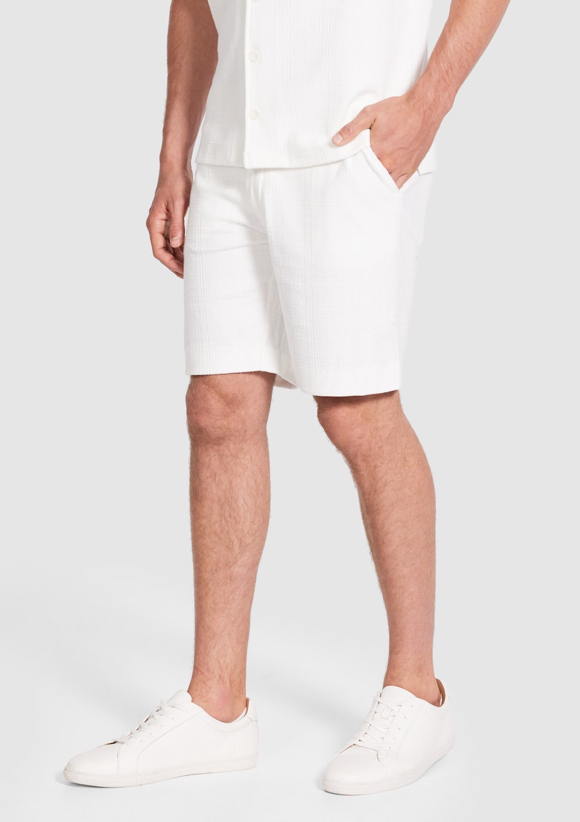 Ciro Regular Textured Short