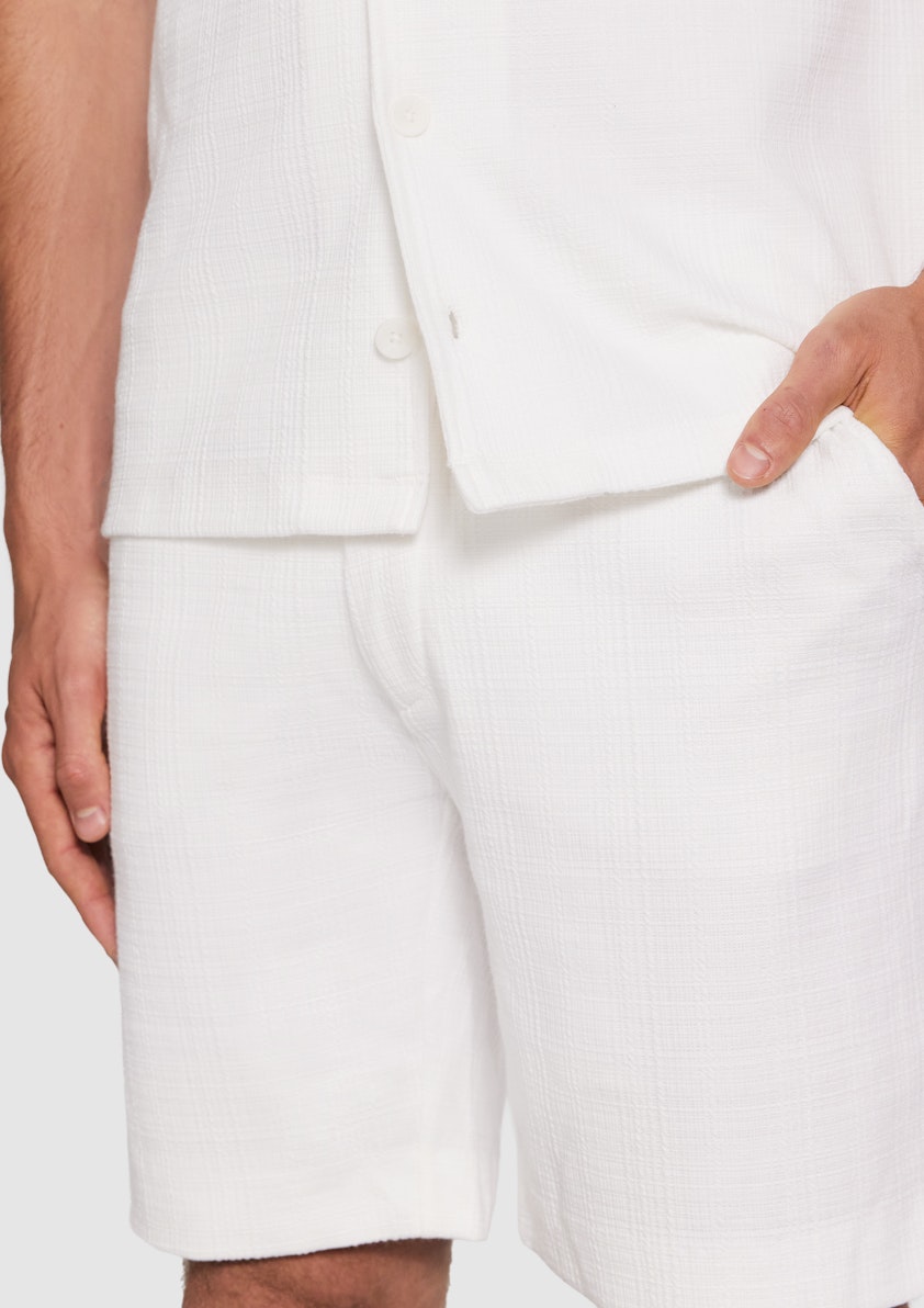 Ciro Regular Textured Short