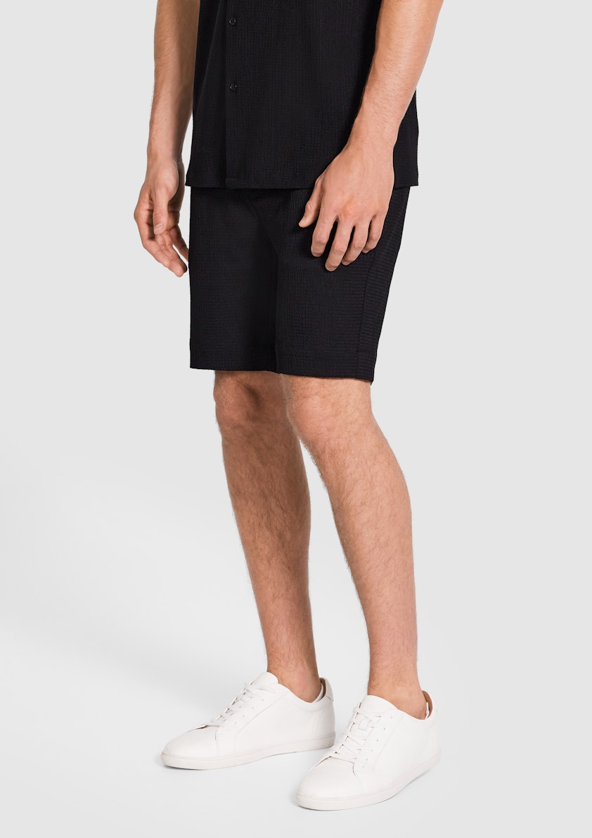 Elite Regular Textured Short