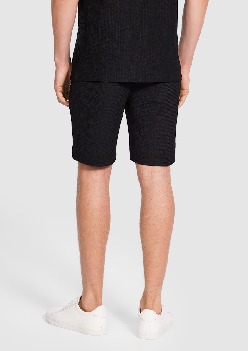 Elite Regular Textured Short