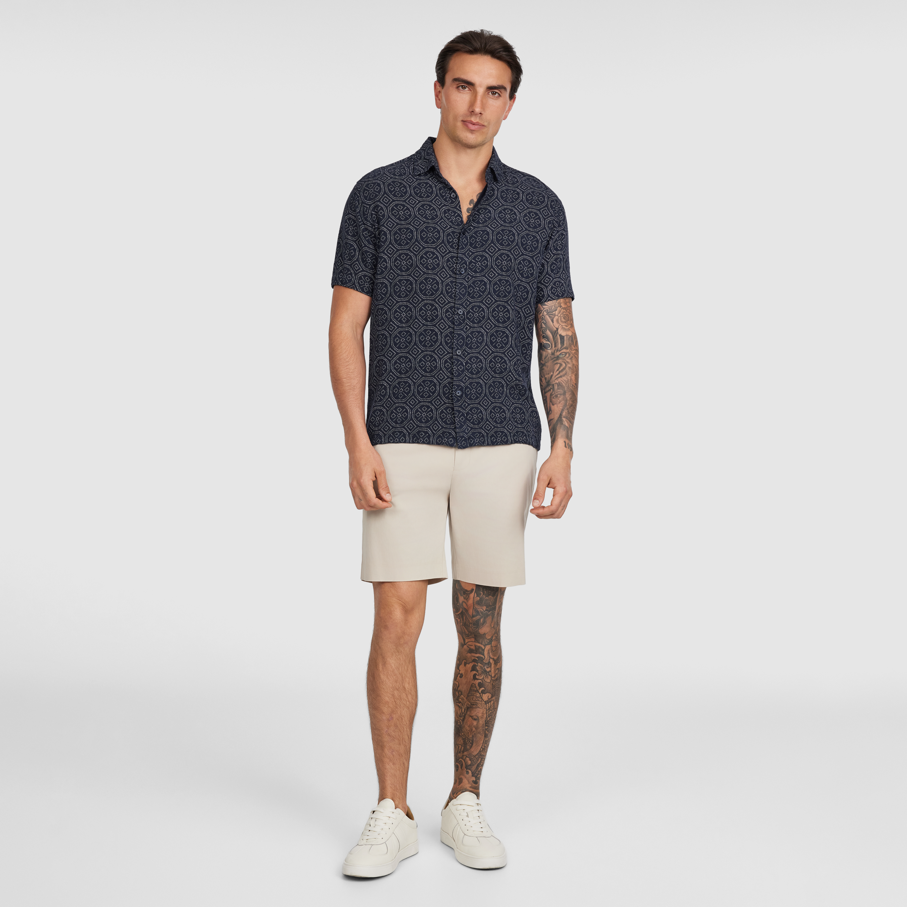 Bayan Textured Geo Shirt