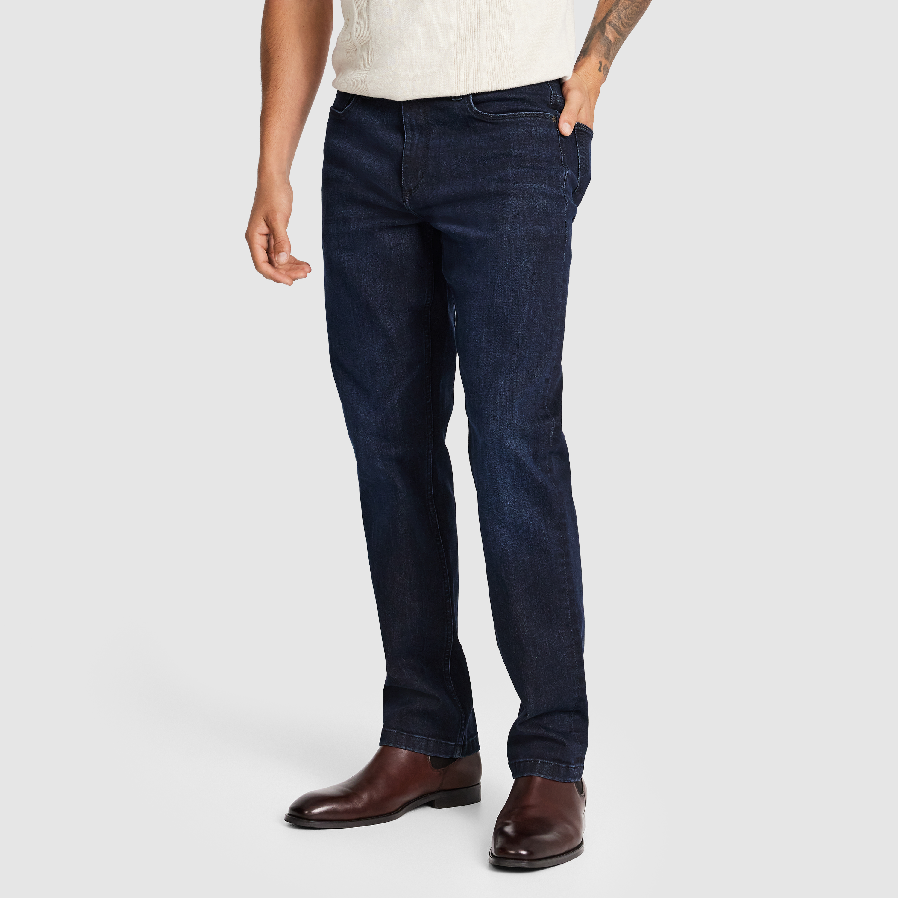 Rivet Straight Stretch Jean