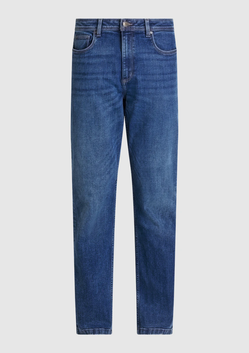 Rivet Straight Stretch Jean
