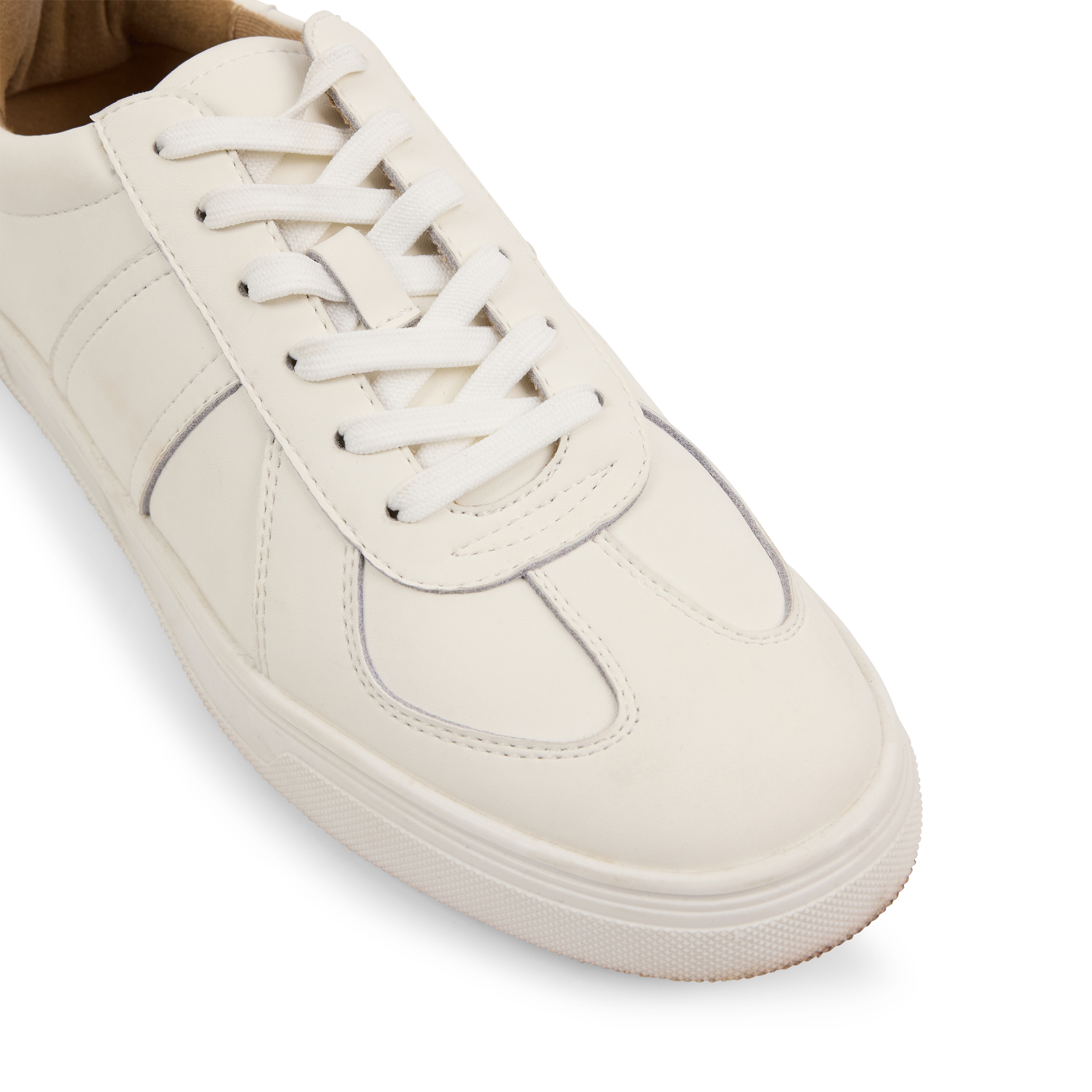 White Elordi Sneaker