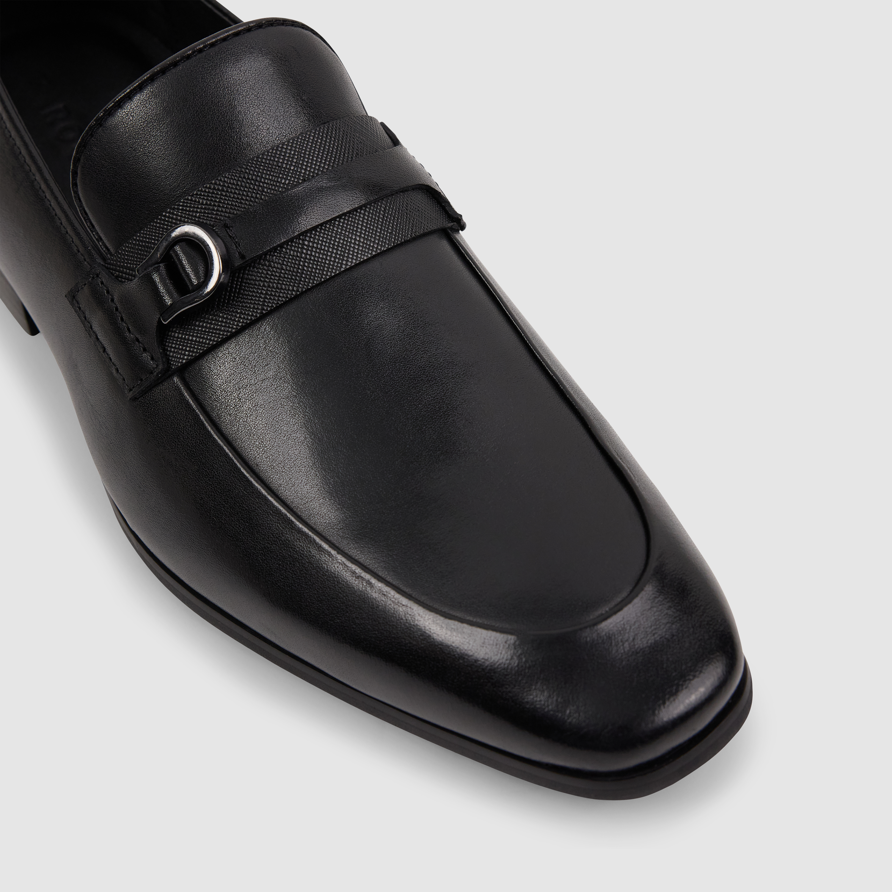 Jacob Dress Loafer